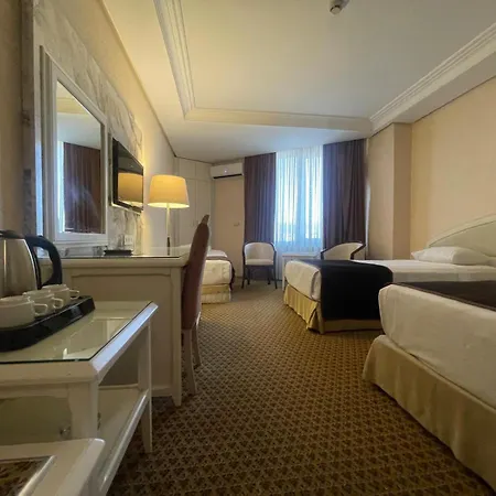 Hotel Emexotel 5*