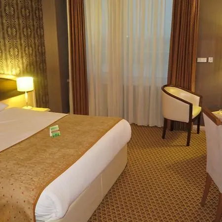 Hotel Emexotel 5*
