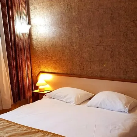 Szálloda Emexotel